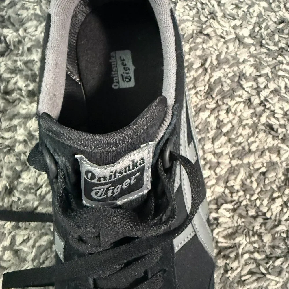 Onitsuka Tiger Dualio Retro Sneakers Black Gray Men 8.5 Women 10 OrthoLite